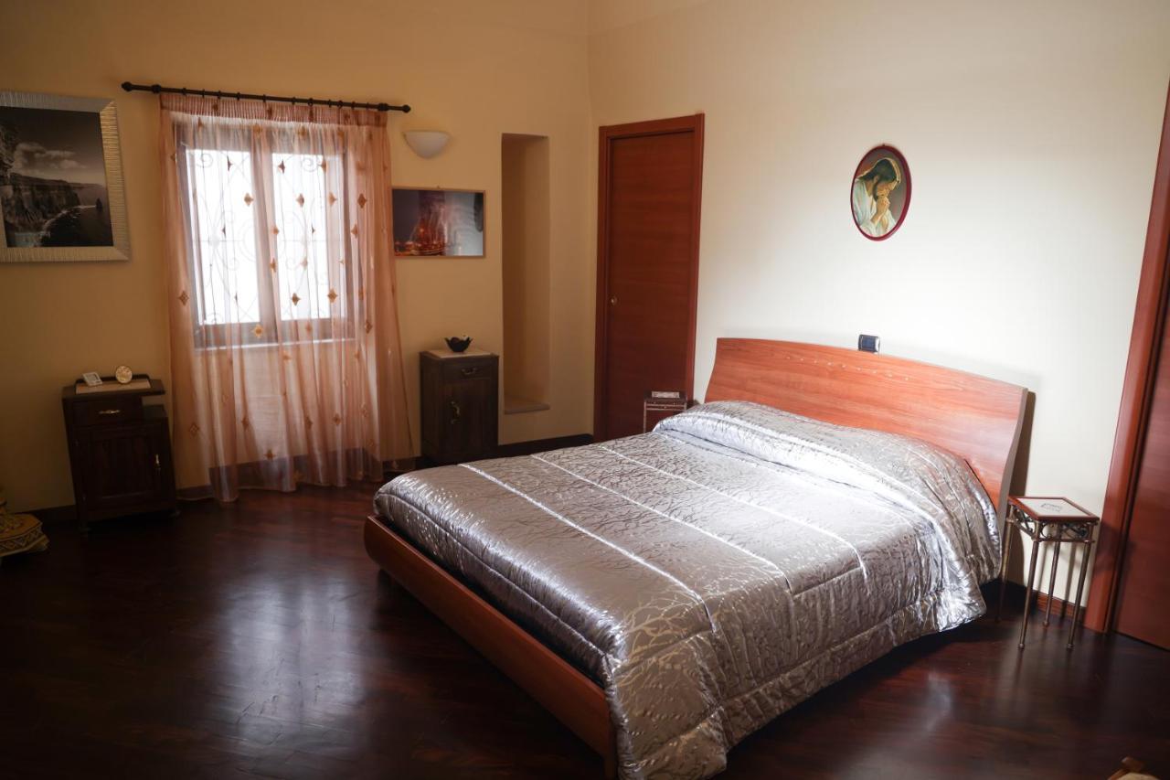 Bed and Breakfast A Casa Mia Джовінаццо Екстер'єр фото
